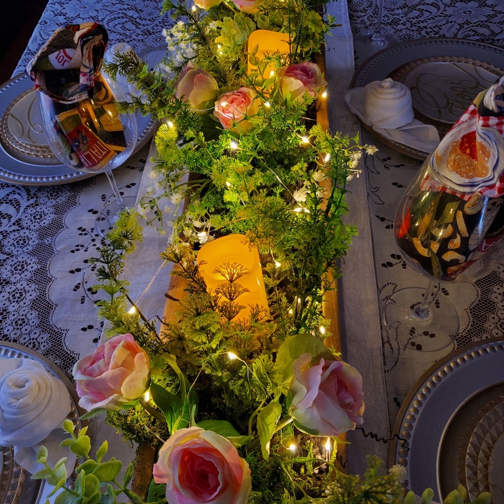 Hand Crafted Table Centre Piece Box - Picture 3 of 6
